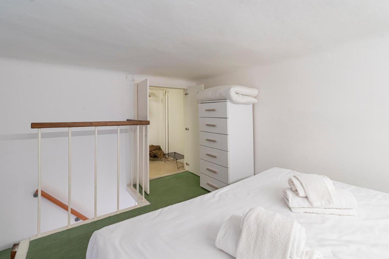 I Host Apartment - Londonio 19 Milan Bagian luar foto