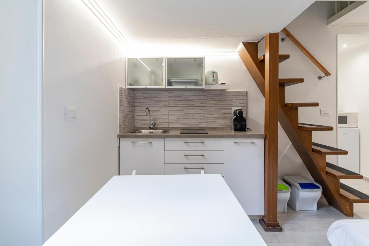 I Host Apartment - Londonio 19 Milan Bagian luar foto