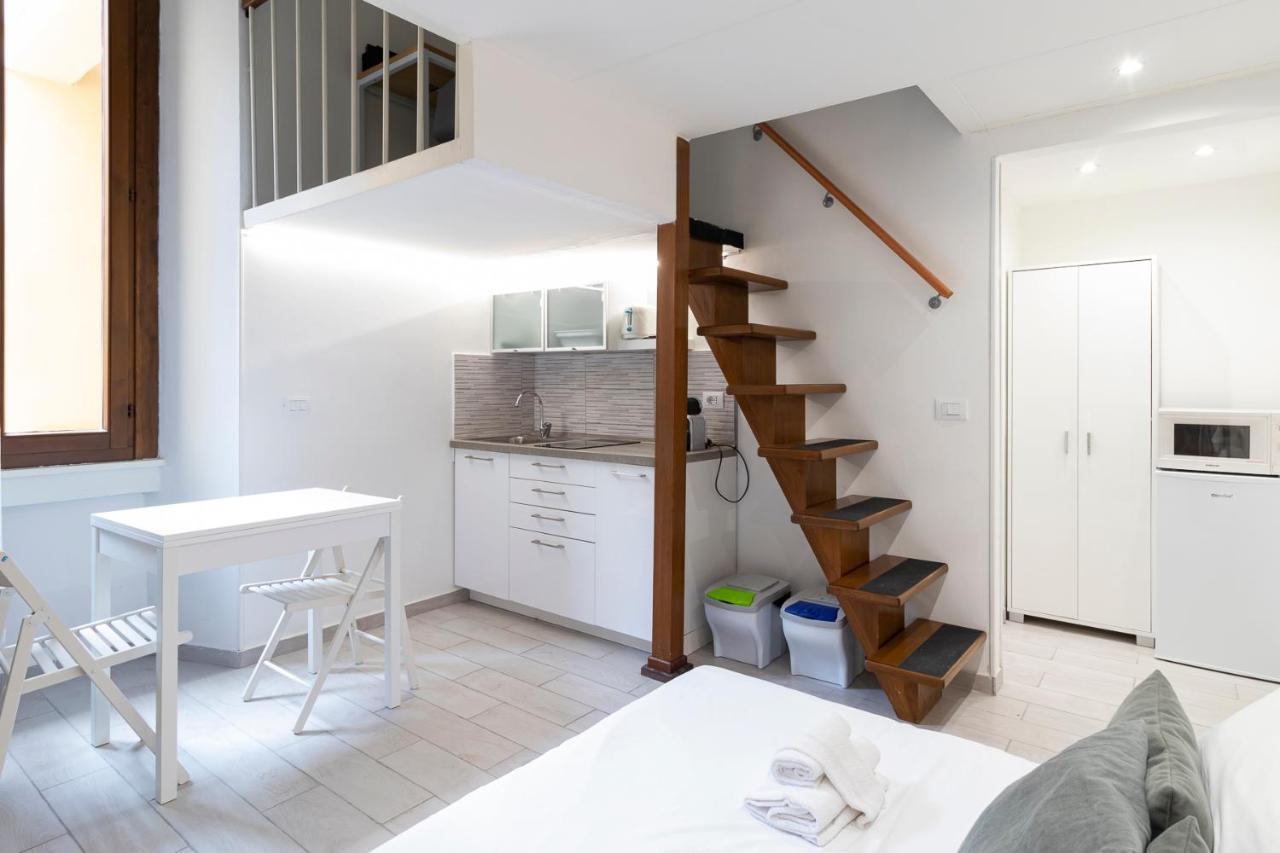 I Host Apartment - Londonio 19 Milan Bagian luar foto